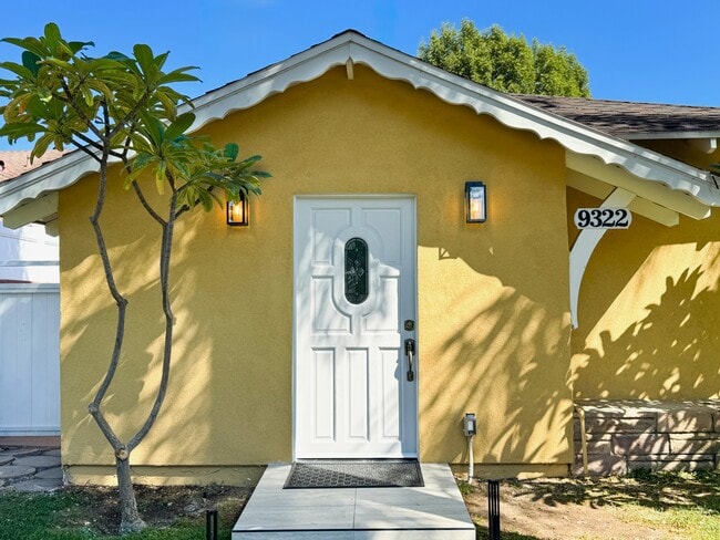 Photo - 9320 Valjean Ave