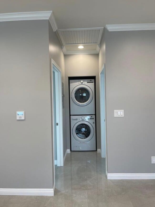 Photo - 16242 Londelius St