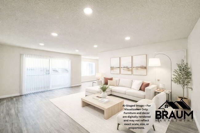 Building Photo - 6041 Whitsett Ave Unit 210