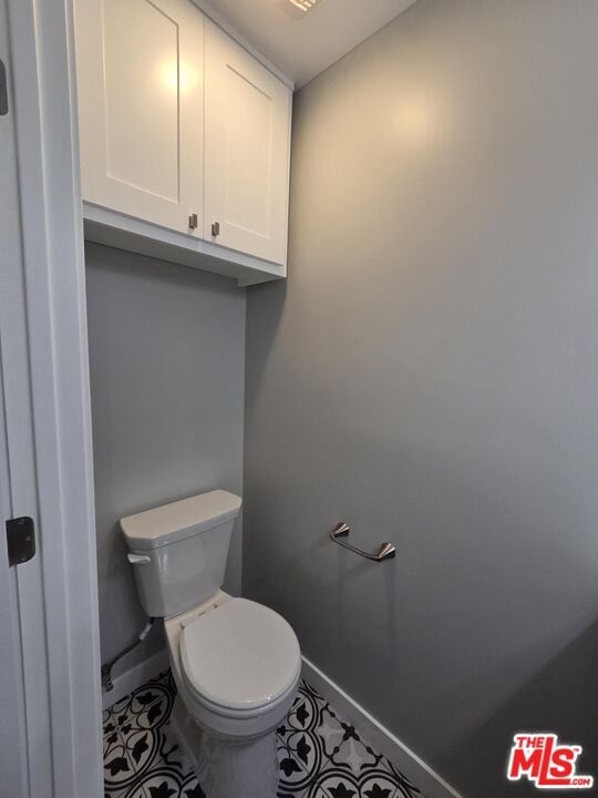 Photo - 5353 S Harcourt Ave