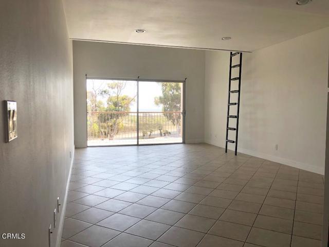 Photo - 924 Lighthouse Way