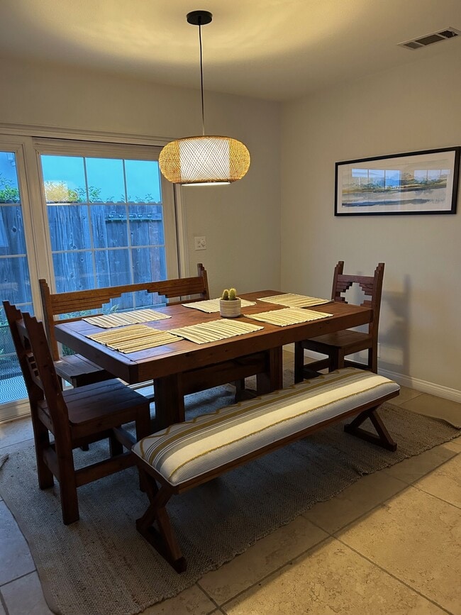 Photo - 4830 Amalfi Way