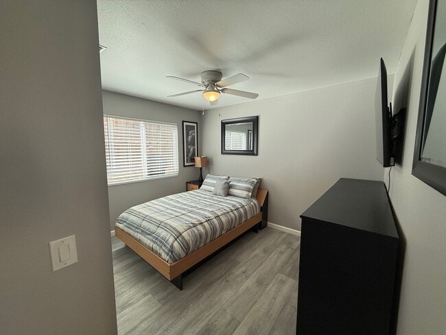 Photo - 5276 Imperial Ave Unit 5276