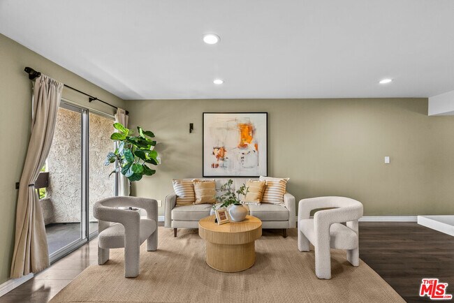 Photo - 2700 Cahuenga Blvd Unit 3104