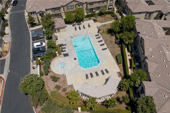 Building Photo - 25209 Bishop Ct