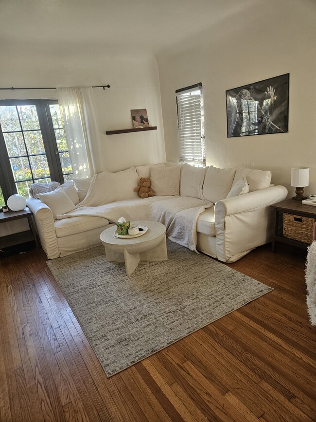 Photo - 411 N Spaulding Ave Unit 1