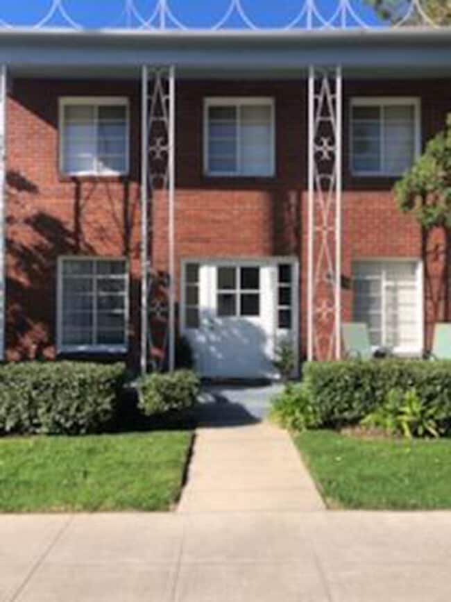 Building Photo - 1237 N Brand Blvd Unit #1 Rental