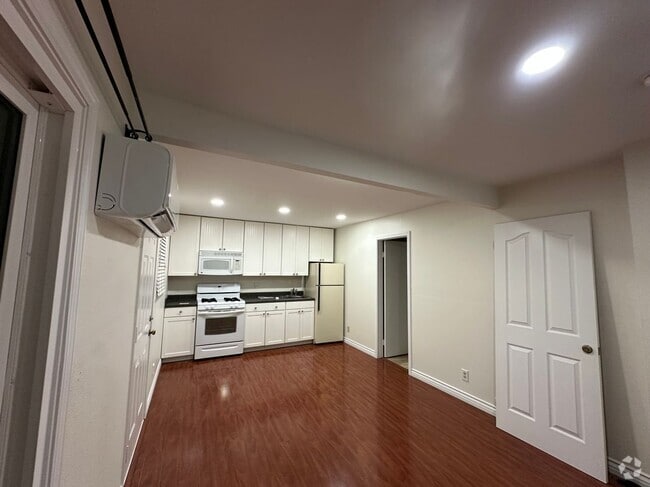 Building Photo - 1856 Pamela Ct Rental