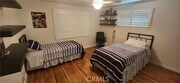 Photo - 1429 W Beverly Dr House