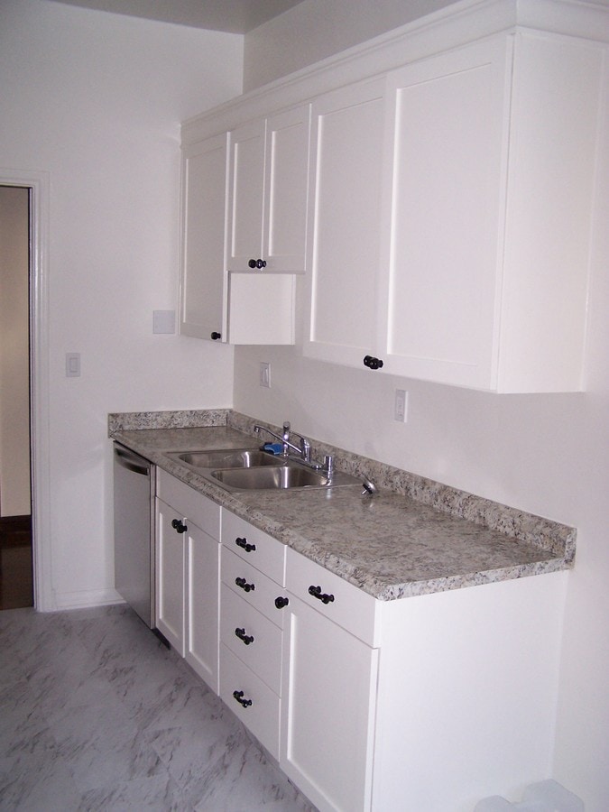 Photo - 407 N Sycamore Ave Unit Beautiful Two Bedroom