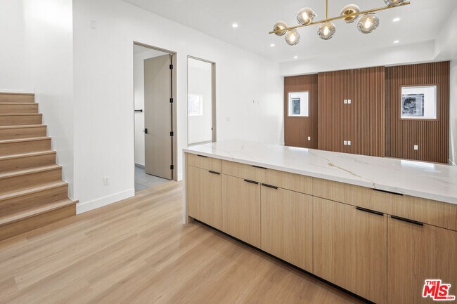 Photo - 11008 Hortense St Unit 1/2