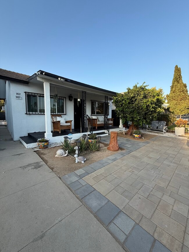 Front yard - 1437 W 60th Pl Unit 1437 w 60th place