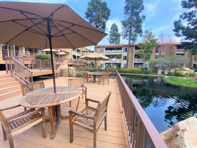 Pacific Beach Condo! 2 BEDROOM 2 BATH with... - Pacific Beach Condo! 2 BEDROOM 2 BATH with...