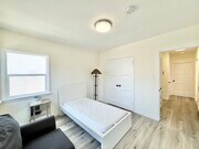 Photo - 2013 S Shenandoah St Apartment