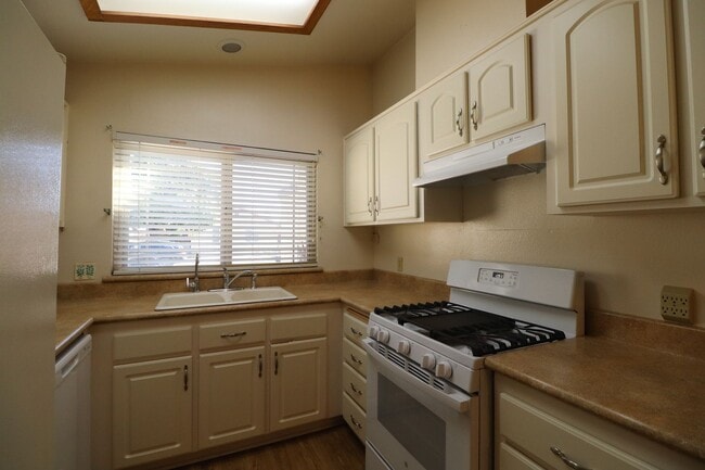 Photo - Preisker Gardens Three Bedroom