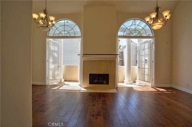 Photo - 930 N Doheny Dr Unit 303