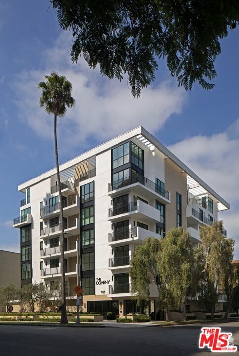 Building Photo - 105 S Doheny Dr Unit 203 Rental