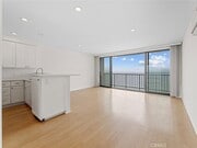 Photo - 721 Esplanade Unit 403
