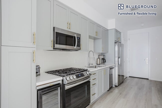 Photo - 201 The Promenade N Unit FL7-ID1257