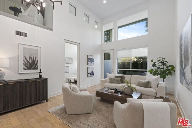 Photo - 600 Ridgeley Dr Unit 110