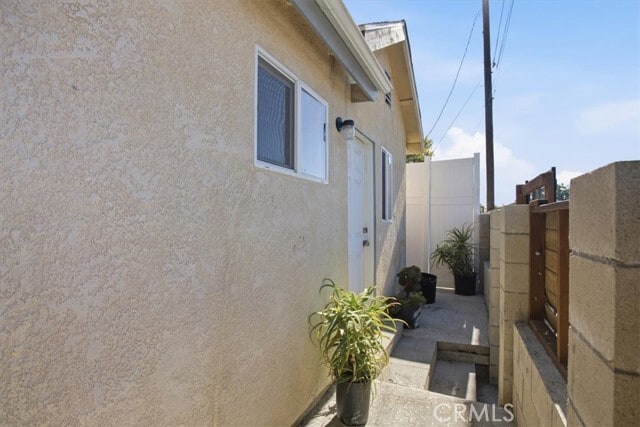 Photo - 7542 White Oak Ave