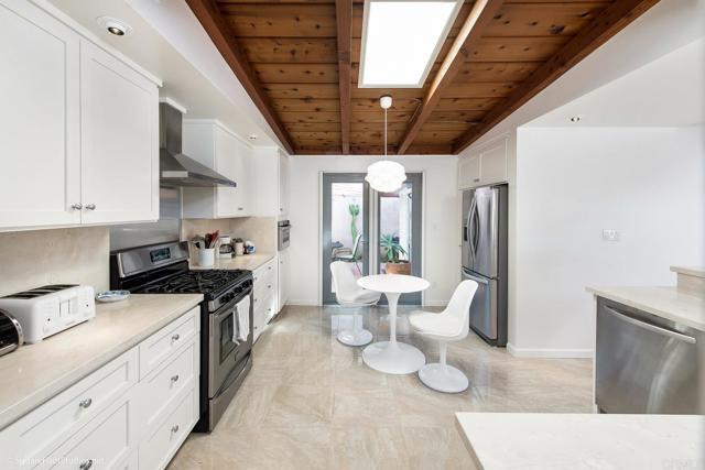 Photo - 7209 Draper Ave