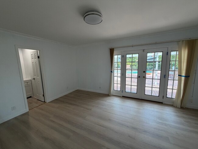 Photo - 9660 Vanalden Ave