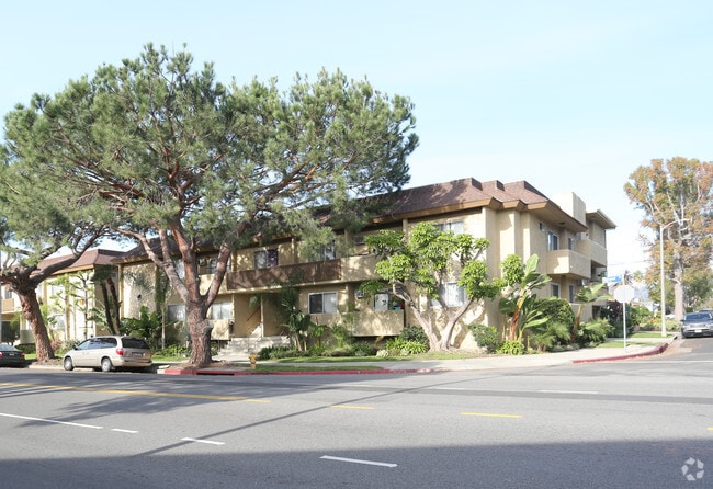 Building Photo - 11755 National Blvd Rental