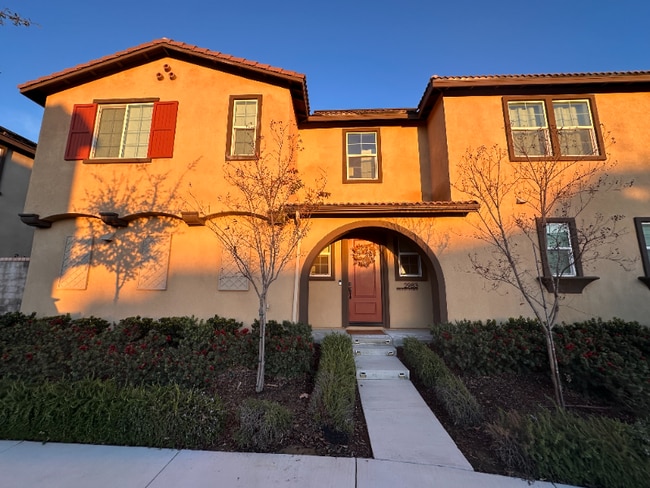 Building Photo - 2983 S Halton Paseo