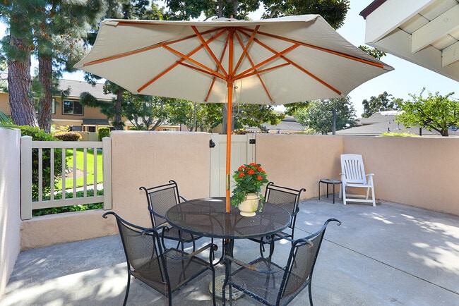 Photo - 7912 Rainbow Cir