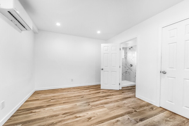 Photo - 1720 Petaluma Ave