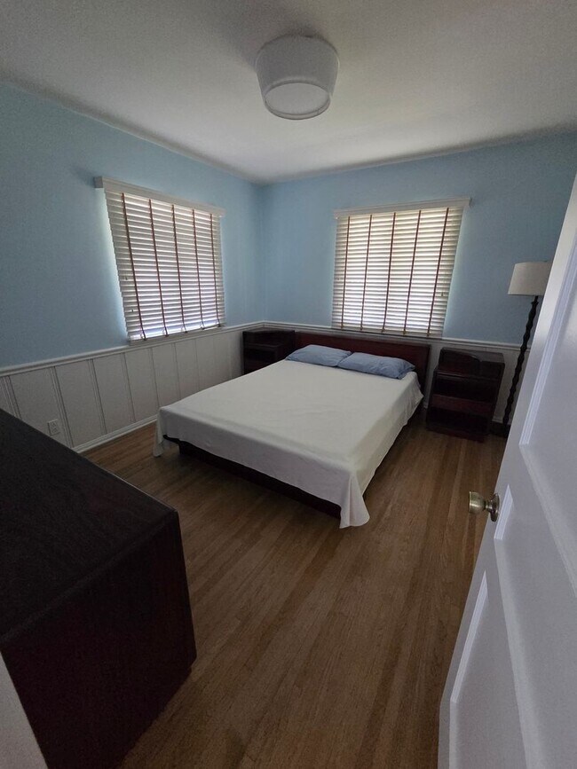 Photo - Spacious 3-Bedroom, 2.5-Bath Home with Pool – Fully Furnished!
