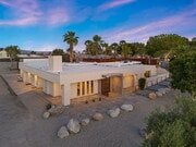 Photo - 41750 Hermitage Dr