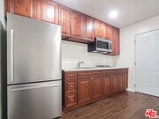 Photo - 453 N Kingsley Dr Apartment Unit 10