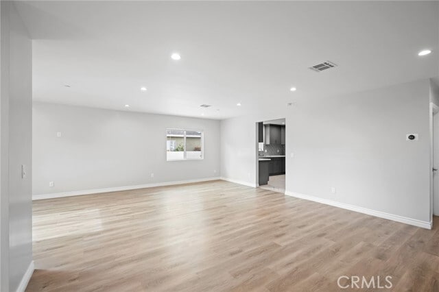 Photo - 8025 Bellingham Ave