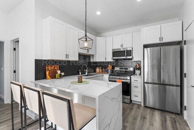 Photo - 8353 Ivory Coast Dr Unit 8