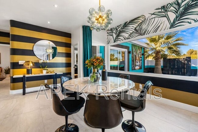 Photo - 2325 N Girasol Ave