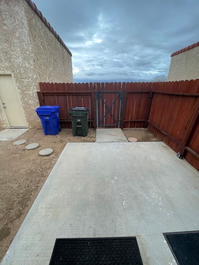 Photo - 12719 Navajo Pl Unit 4