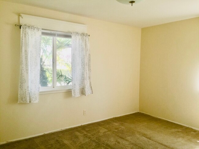 Photo - 7342 Ponce Ave