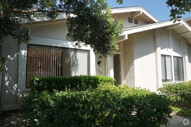 Building Photo - 3918 Camino Calma Rental