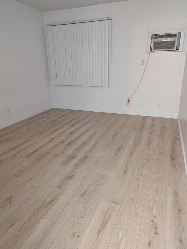 Photo - 20234 Cantara St