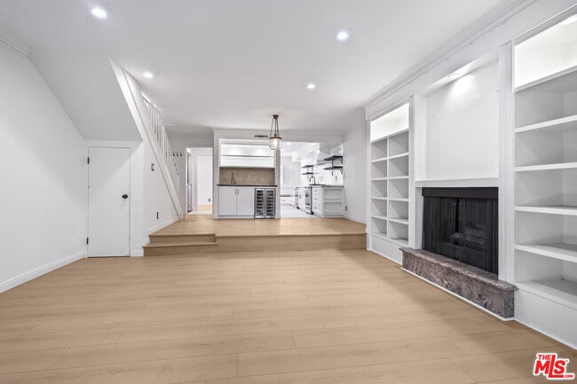 Photo - 1850 Midvale Ave Unit 4