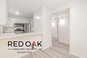 Photo - 2724 Abbot Kinney Blvd Apartment Unit 213