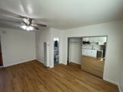 Photo - 25 Navy St Unit 12