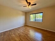 Photo - Excellent Location! 4Bed 2Bath Wood Floori... House