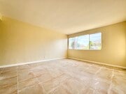 Photo - 135 N Hillcrest Blvd Apartment Unit 4