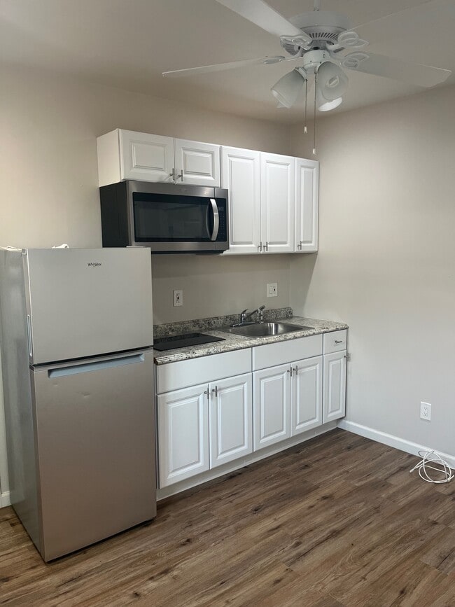 Photo - 607 S Fir Ave Unit c