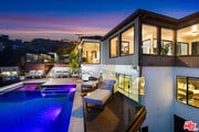 Photo - 1733 Sunset Plaza Dr House