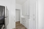 Photo - 707 W 48th St Unit 707 1/2