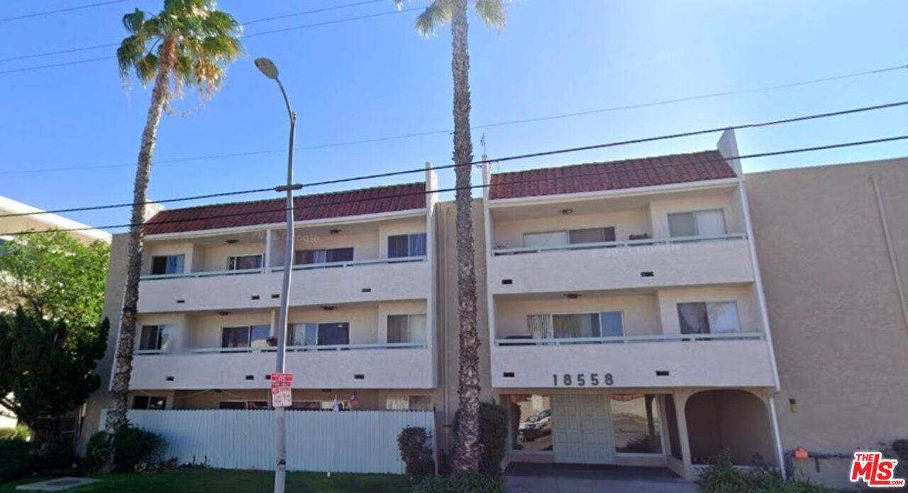 Photo - 18558 Roscoe Blvd Condo Unit 303